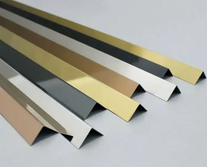 15*15 наружный угол прямой Черный — фото 1